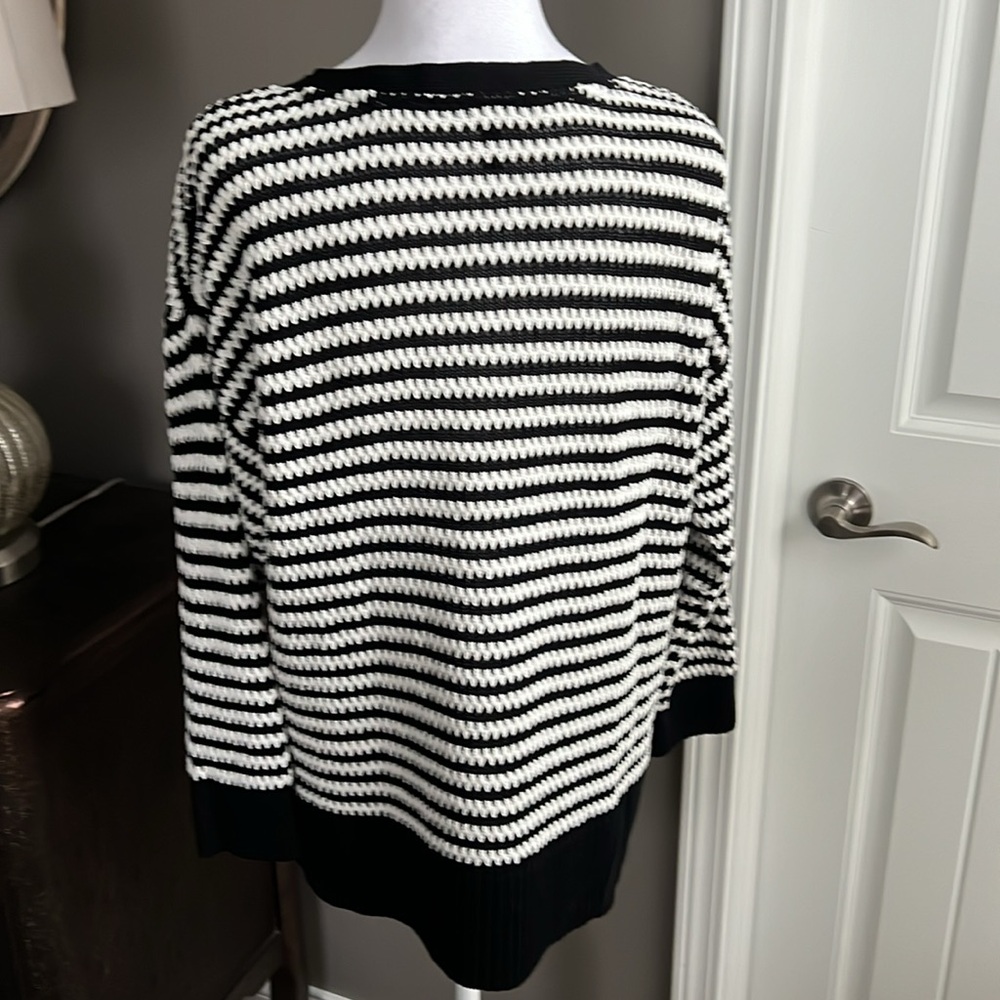 White House Black Market black and white striped knit sweater - Picture 5 of 5